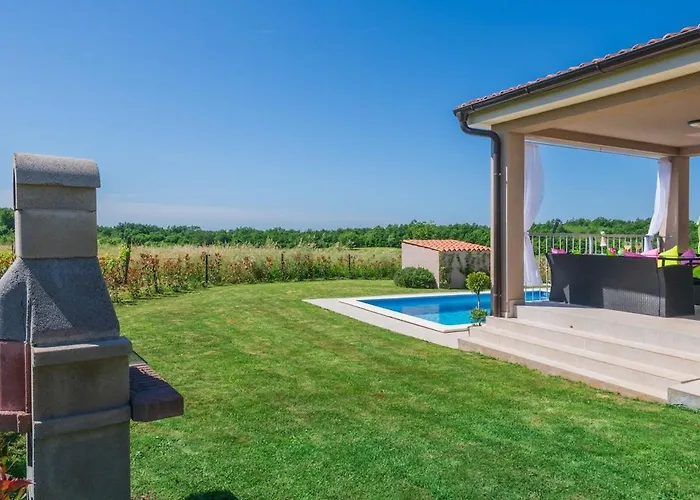 Leoni By Istrialux Villa Orihi